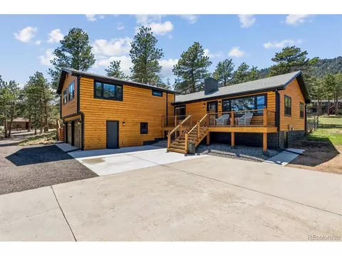 909 Village Green Ln, Estes Park, CO 80517