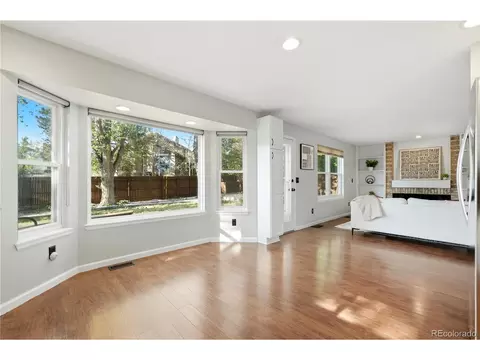 Living - 3343 Euclid Pl, Centennial, CO 80121 photo 4 of 4