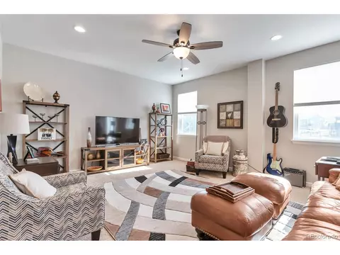 331 S 3rd St, Berthoud, CO 80513 photo 8