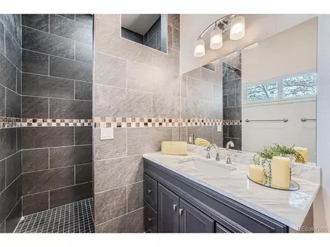 Undisclosed, Aurora, CO 80016 photo 25