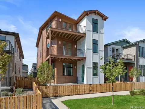 5982 N Perth St, Aurora, CO 80019
