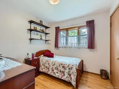 5563 E Jefferson Ave, Denver, CO 80237 photo 14