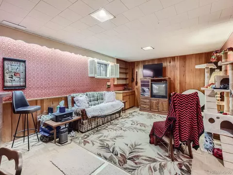 5563 E Jefferson Ave, Denver, CO 80237 photo 17