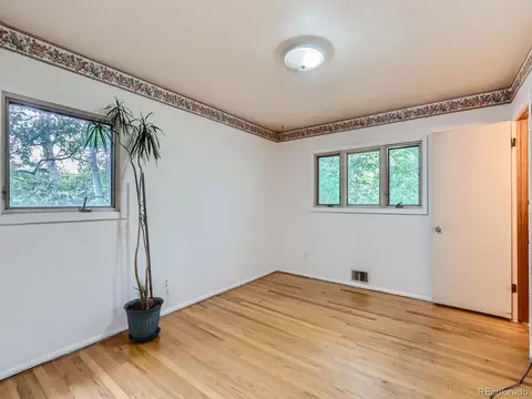 5563 E Jefferson Ave, Denver, CO 80237 photo 10