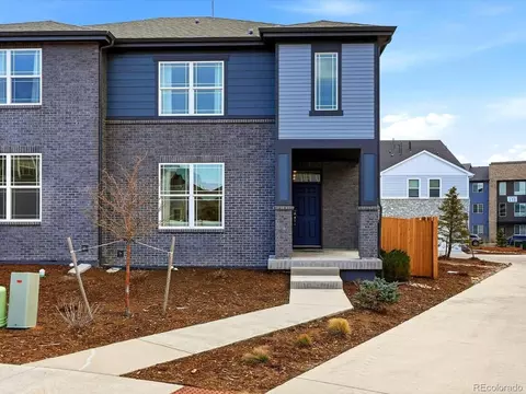 749 N Shawnee St, Aurora, CO 80018
