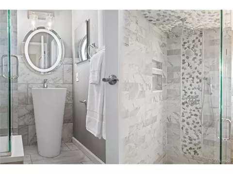 Bath - 8206 E Lehigh Ave, Denver, CO 80237 photo 3 of 9