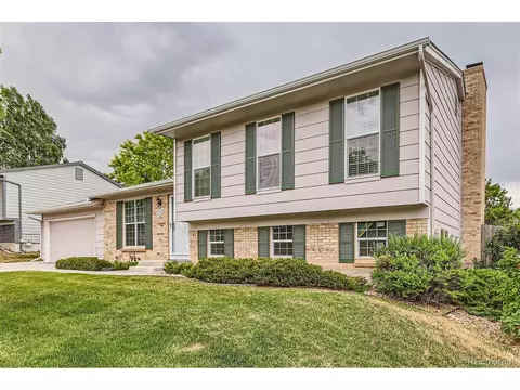 18096 E Iowa Dr, Aurora, CO 80017