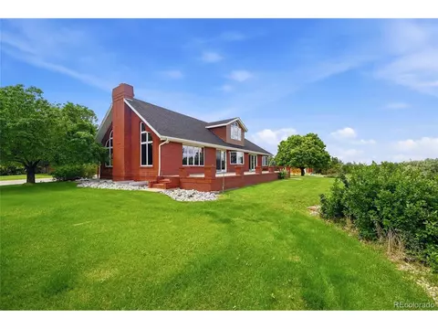 18459 Shawnee Pl, Sterling, CO 80751