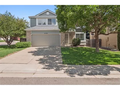 20396 E Berry Pl, Centennial, CO 80015