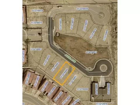 4 Aquila Dr, Pueblo, CO 81008