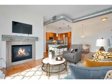 10111 Inverness Main St #212, Englewood, CO 80112