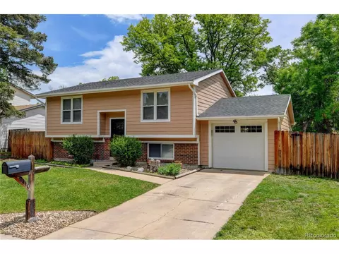 8410 Gray St, Arvada, CO 80003 photo 2
