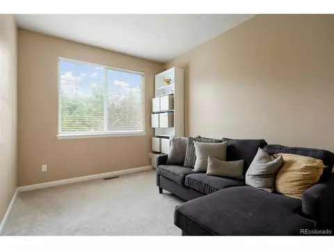 Bedroom - 25341 E Ottawa Dr, Aurora, CO 80016 photo 1 of 8