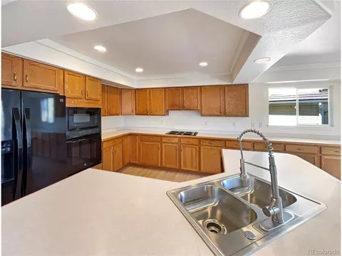 18951 E 43rd Ave, Denver, CO 80249 photo 6