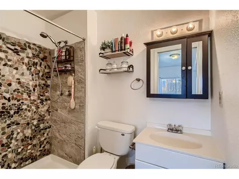 2307 Apple Ave, Greeley, CO 80631 photo 18