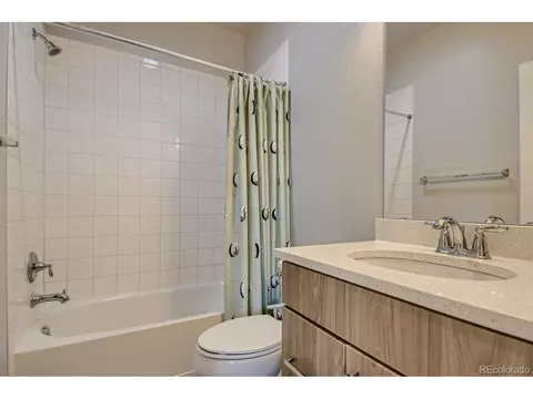 9192 E 53rd Ave, Denver, CO 80238 photo 17