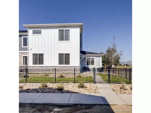 27503 E 1st Pl, Aurora, CO 80018 photo 3