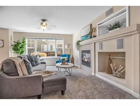 22136 E Irish Dr, Aurora, CO 80016 photo 4