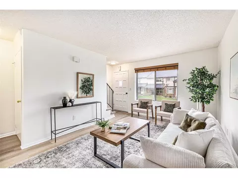 7095 S Webster St, Littleton, CO 80128