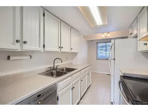 8710 Carr Loop, Arvada, CO 80005 photo 7