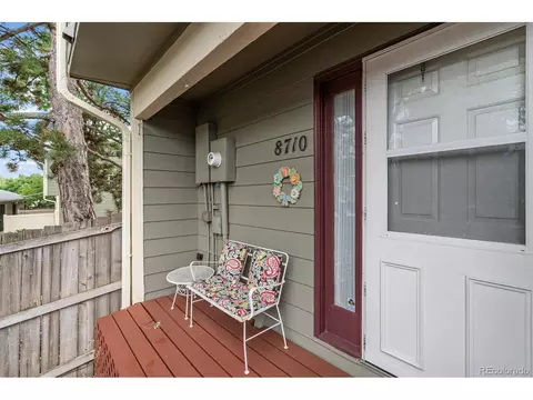 8710 Carr Loop, Arvada, CO 80005 photo 2