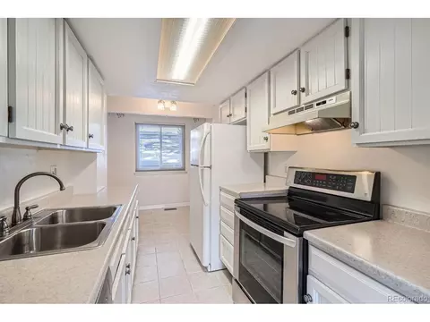8710 Carr Loop, Arvada, CO 80005 photo 6