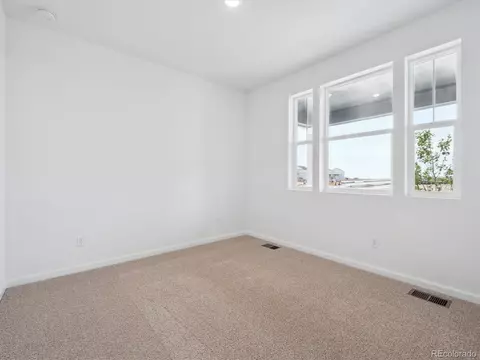 45916 Gentry Ave, Bennett, CO 80102 photo 5