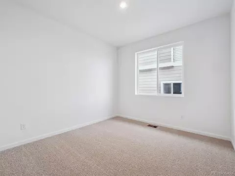 45916 Gentry Ave, Bennett, CO 80102 photo 2