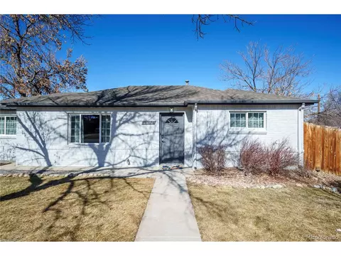 1471 Oak Pl, Thornton, CO 80229
