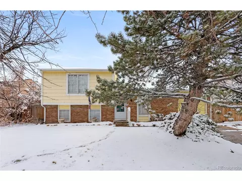5115 Deephaven Ct, Denver, CO 80239