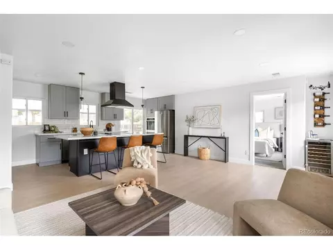 3065 S Eudora St, Denver, CO 80222
