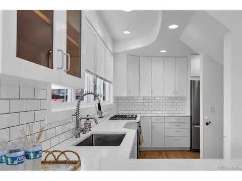 Kitchen - 1221 Linden Ave, Boulder, CO 80304 photo 3 of 5