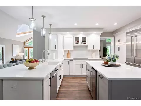 7703 S Grape Ct, Centennial, CO 80122 photo 9