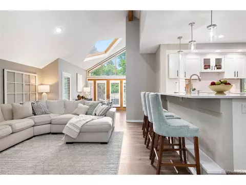 7703 S Grape Ct, Centennial, CO 80122 photo 5