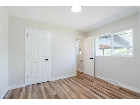 562 Lima St, Aurora, CO 80010 photo 14