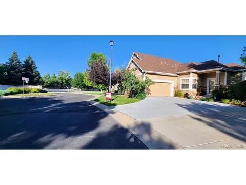 6089 W Utah Ln, Lakewood, CO 80232