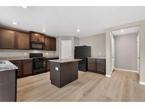 Kitchen - 47308 Clover Ave, Bennett, CO 80102 photo 3 of 5