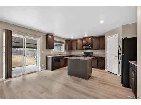 Kitchen - 47308 Clover Ave, Bennett, CO 80102 photo 2 of 5