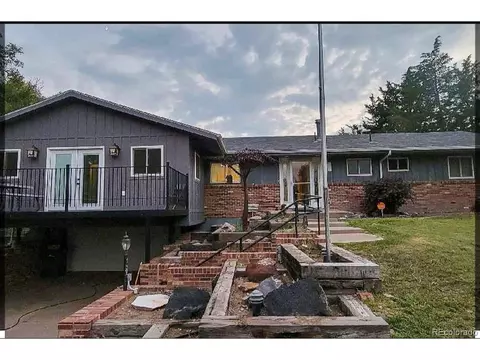 111 Juniper Dr, Sterling, CO 80751