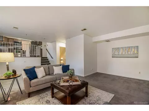 16815 E Villanova Cir, Aurora, CO 80013 photo 9