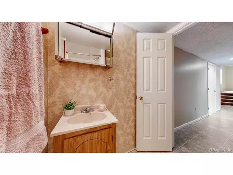 17545 E Prentice Cir, Centennial, CO 80015 photo 11