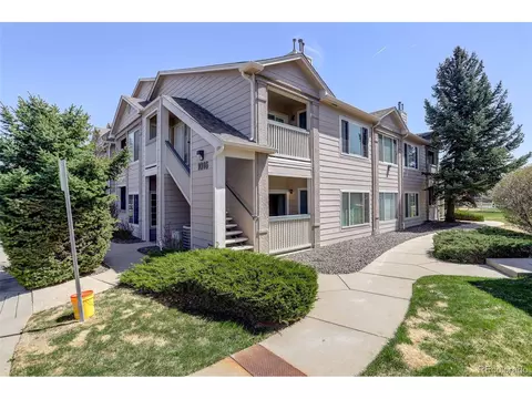 1016 Opal St #102, Broomfield, CO 80020