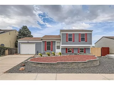 1604 Fundy Way, Aurora, CO 80011