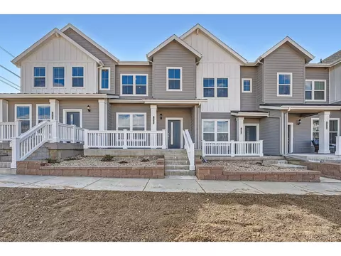 1942 S Haleyville Way, Aurora, CO 80018