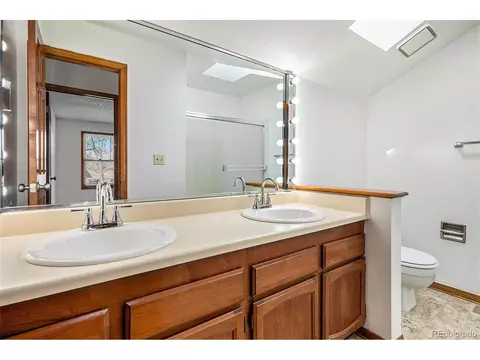 16881 E Hialeah Ave, Centennial, CO 80015 photo 9