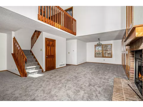 16881 E Hialeah Ave, Centennial, CO 80015 photo 2