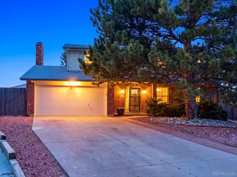 8158 W Frost Pl, Littleton, CO 80128