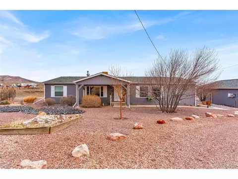 1414 York Ave, Canon City, CO 81212