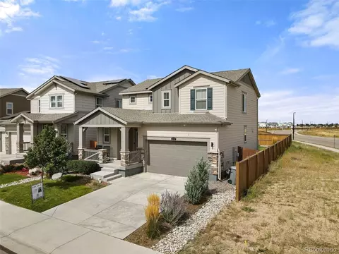 46557 Orchard Dr, Bennett, CO 80102 photo 2
