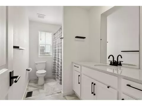 46557 Orchard Dr, Bennett, CO 80102 photo 17